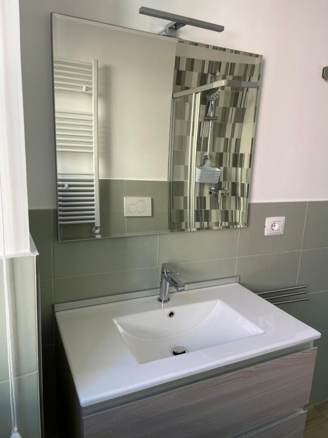 Civico 53 - Casa In Centro San Benedetto del Tronto Eksteriør billede